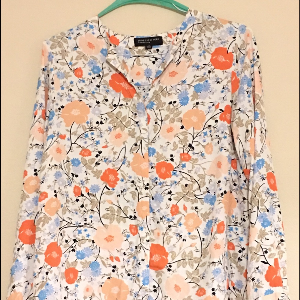 💎Jones NewYork Long sleeve breezy Floral top 10💎